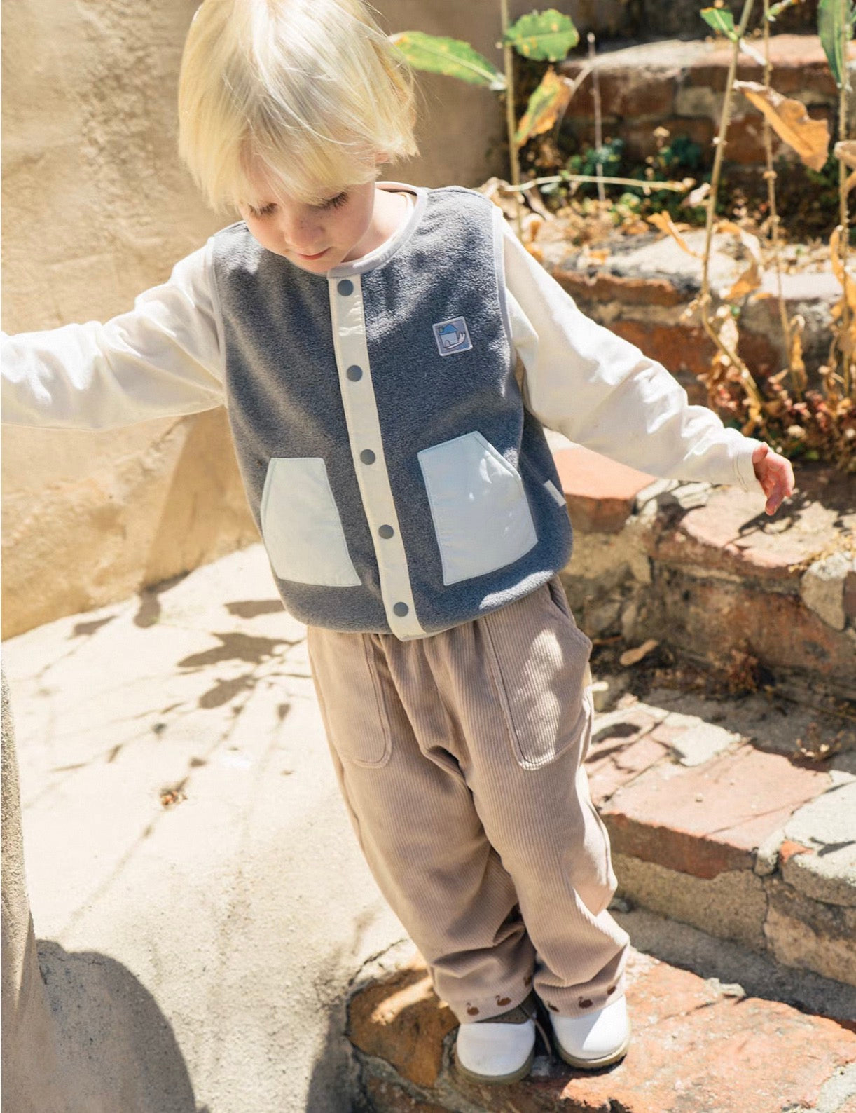 Everyday Layer Snap Vest Soft Grey